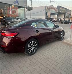 نيسان سنترا